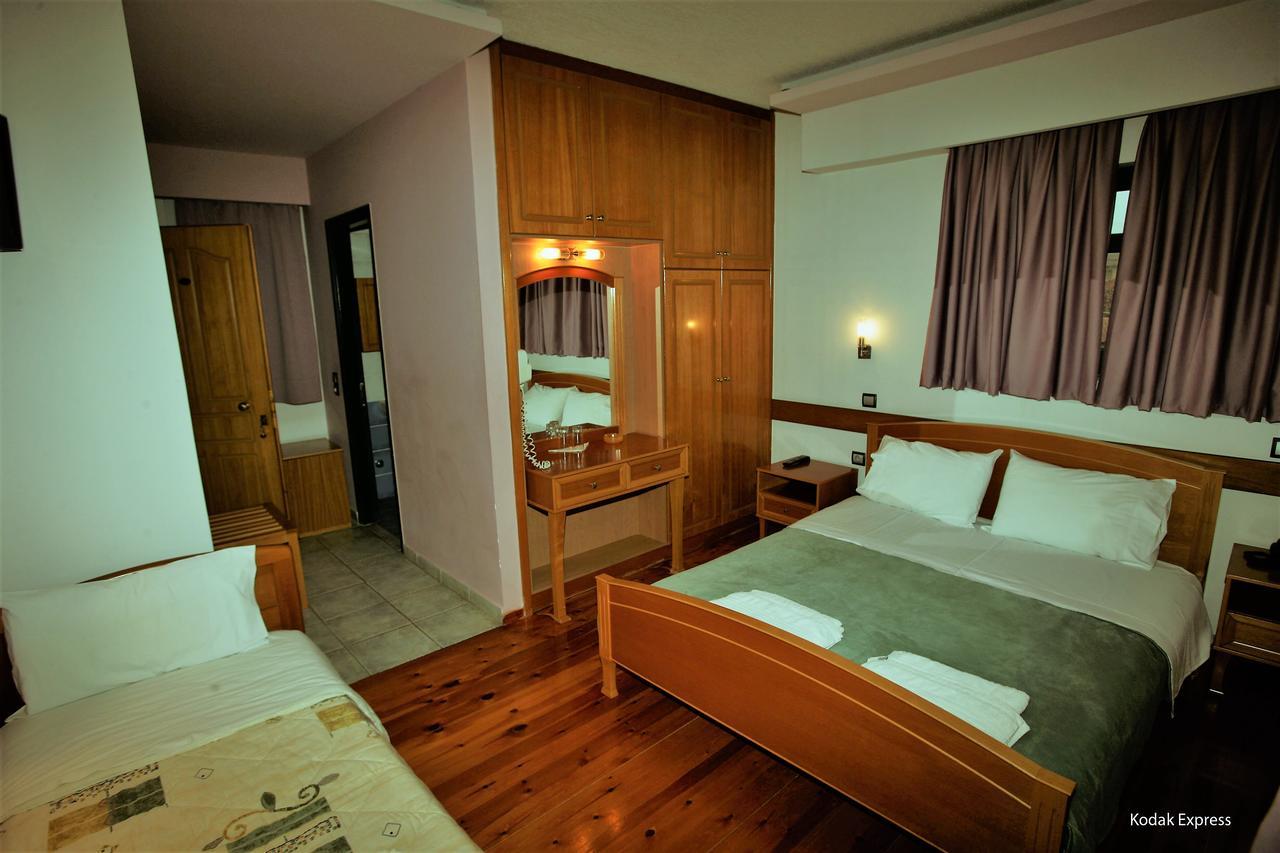 Elikonio Hotel Agia Anna  Ngoại thất bức ảnh