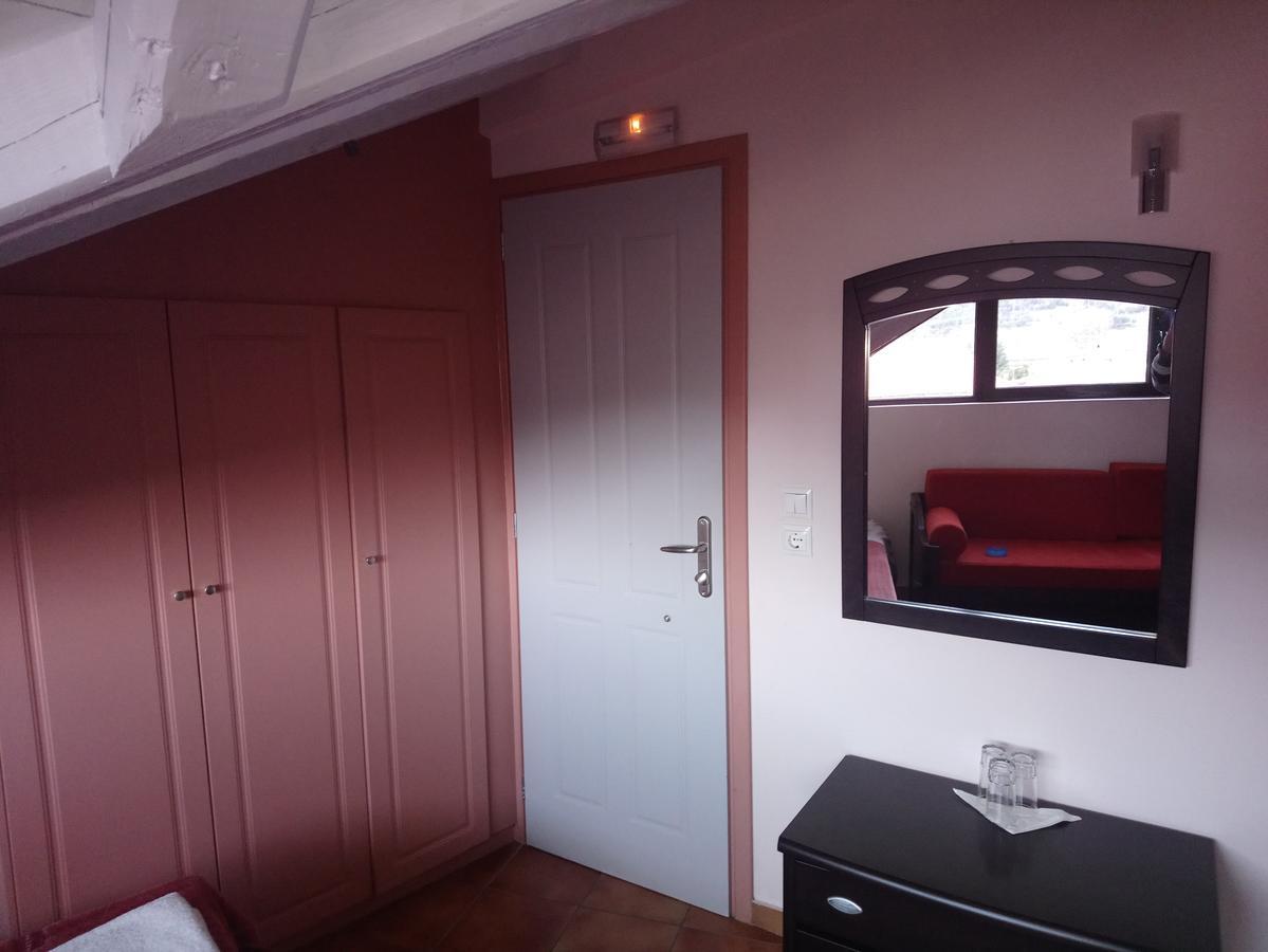 Elikonio Hotel Agia Anna  Ngoại thất bức ảnh