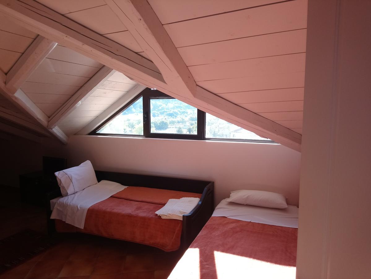 Elikonio Hotel Agia Anna  Ngoại thất bức ảnh